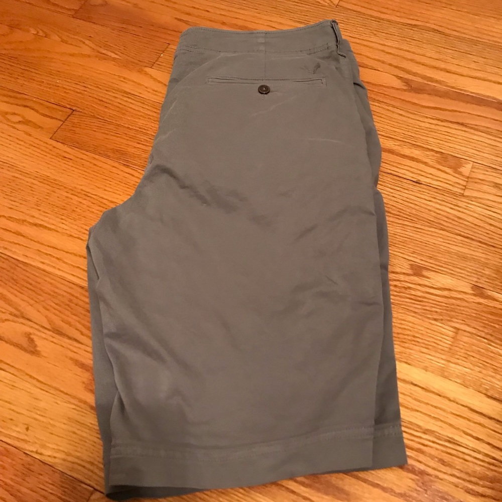 American Eagle Extreme Flex Longer Length Shorts